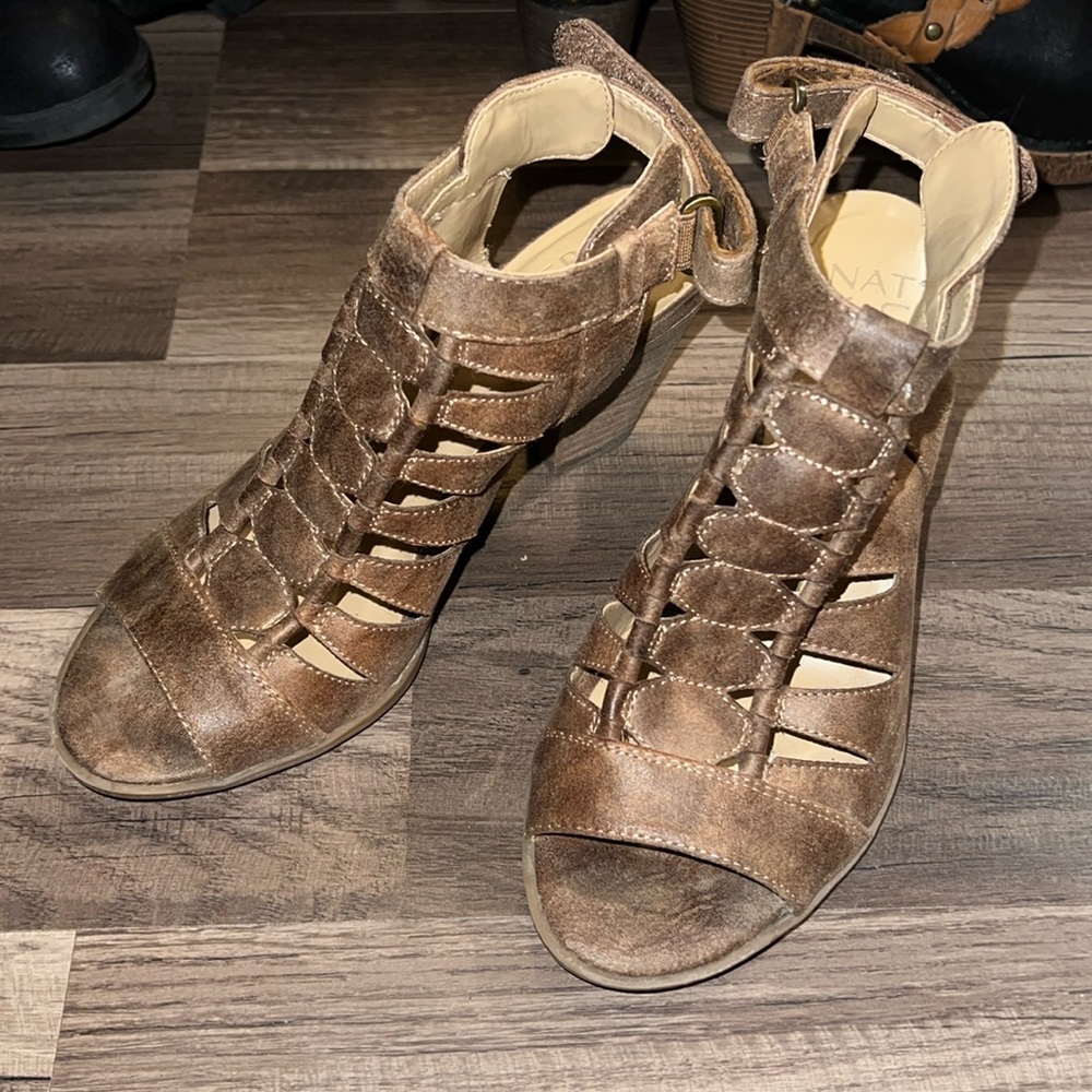 Sandal/booty open toe shoes